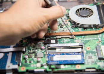 Mit IT-Dienstleistungen Geld verdienen – Was ist zu beachten?